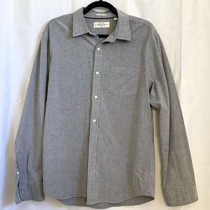 Men’s Grey Button-Down Shirt